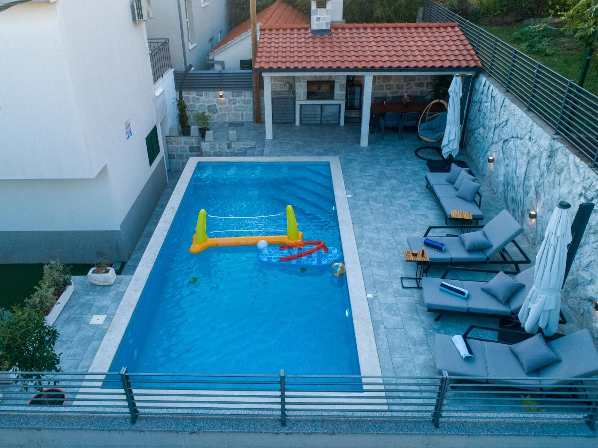 Adam Apartments Stobreč Eksteriør bilde