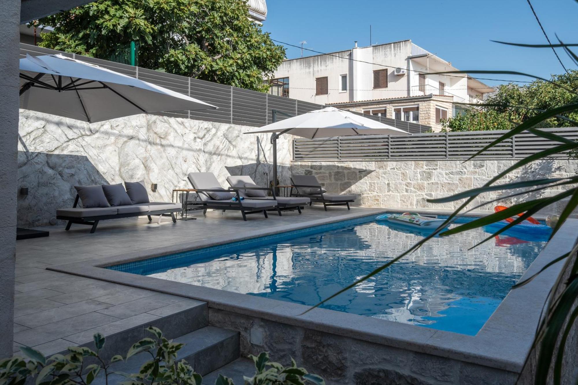 Adam Apartments Stobreč Eksteriør bilde